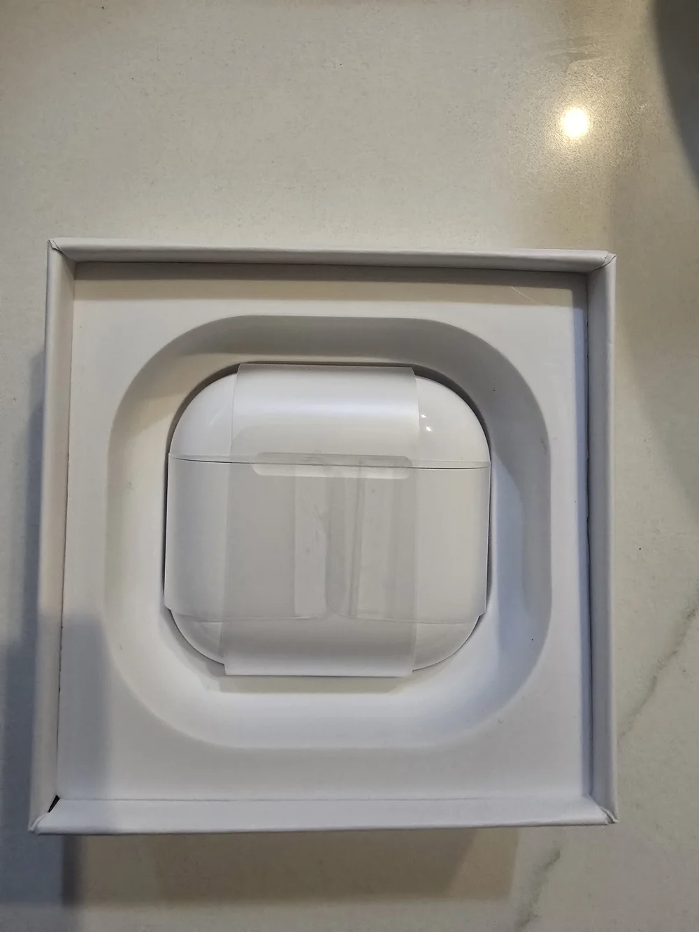 Apple wireless airpods
